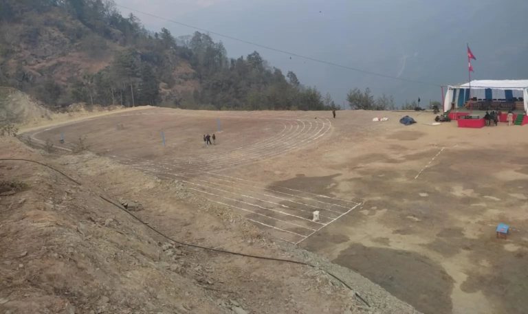 माप्यदुधकोशीमा माघ ३० गतेदेखि हुने अध्यक्ष कप भलिबल तथा राष्ट्रपति रनिङ शिल्ड प्रतियोगिताको तयारी पुरा